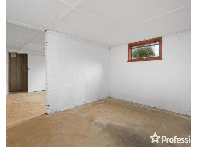 15 Wiseman Road, Monbulk VIC 3793