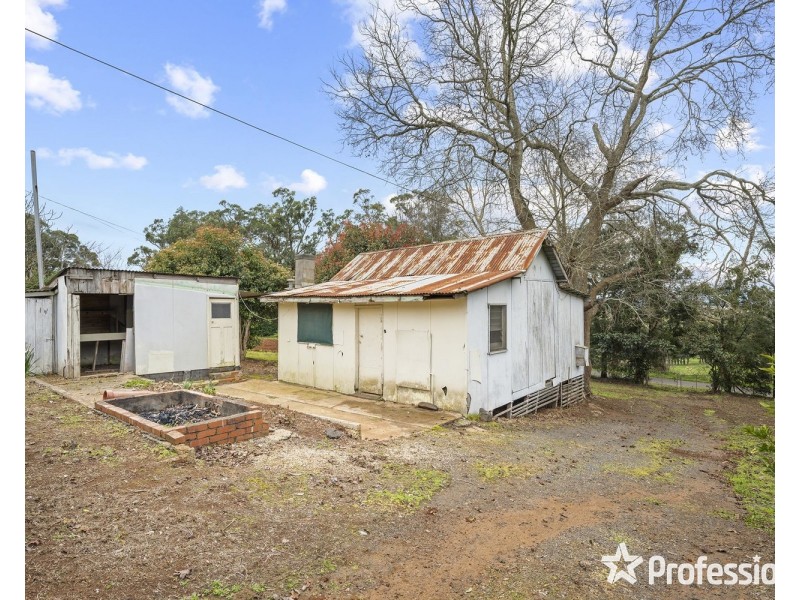 15 Wiseman Road, Monbulk VIC 3793