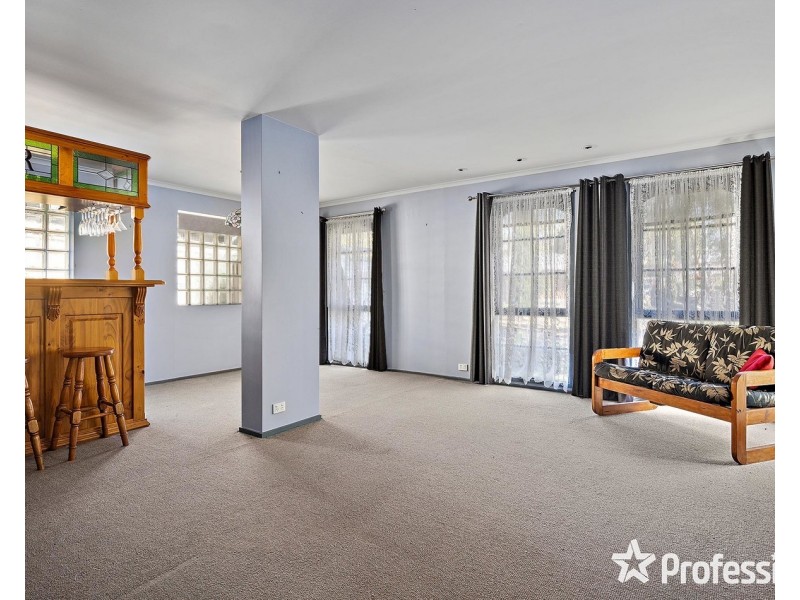 14 Heath Avenue, Mount Evelyn VIC 3796