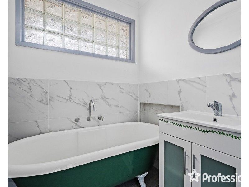 14 Heath Avenue, Mount Evelyn VIC 3796