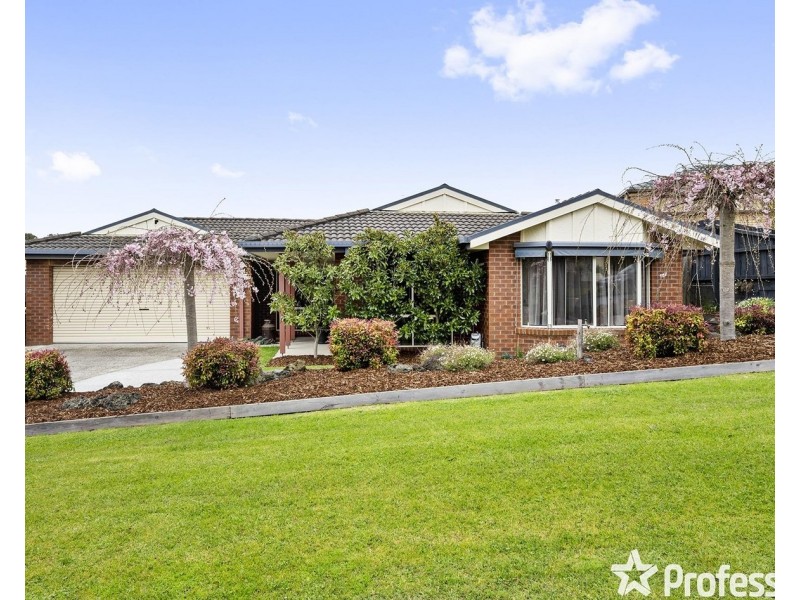 48 Clearwater Drive, Lilydale VIC 3140
