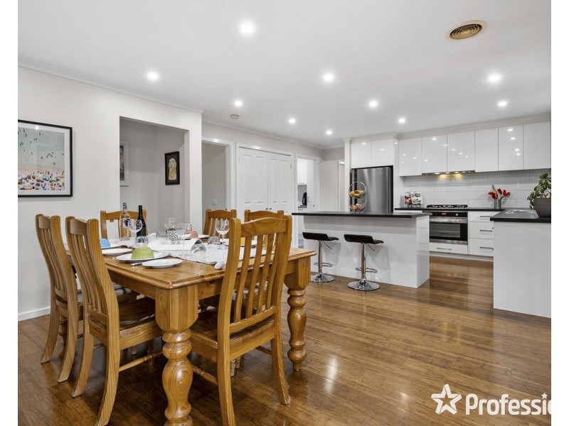 48 Clearwater Drive, Lilydale VIC 3140