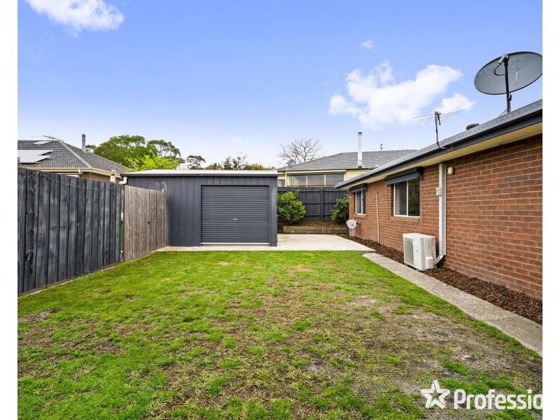 48 Clearwater Drive, Lilydale VIC 3140