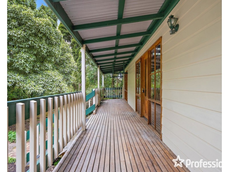 8 Grantully Street, Mount Evelyn VIC 3796