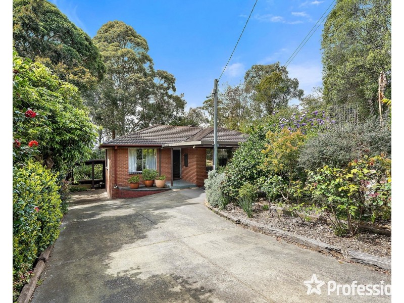 26 Heath Avenue, Mount Evelyn VIC 3796