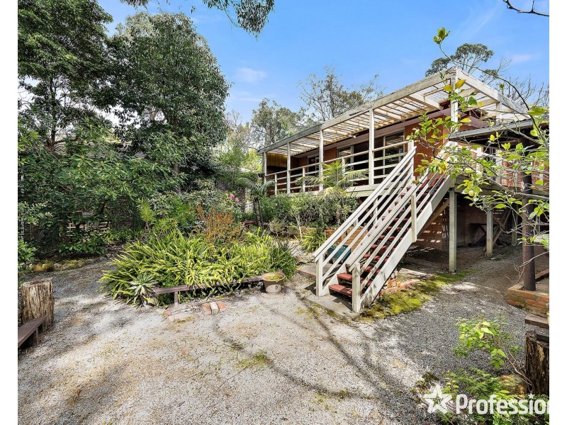 26 Heath Avenue, Mount Evelyn VIC 3796