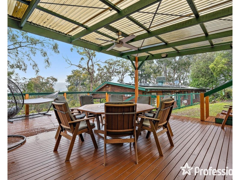 48 Falkingham Road, Mount Evelyn VIC 3796