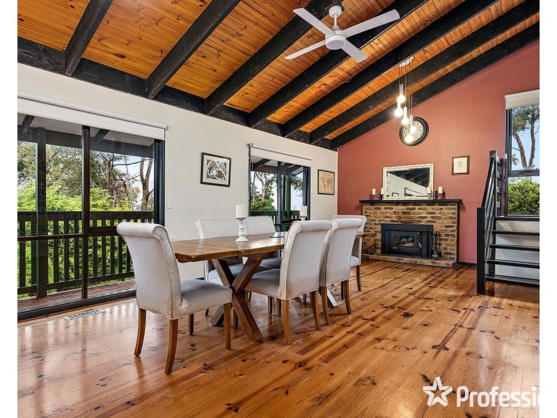 48 Falkingham Road, Mount Evelyn VIC 3796