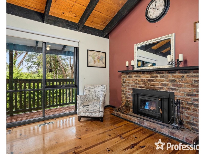 48 Falkingham Road, Mount Evelyn VIC 3796