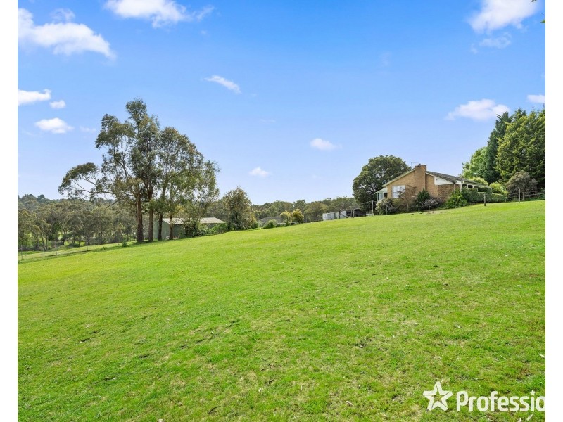 157 Bailey Road, Mount Evelyn VIC 3796