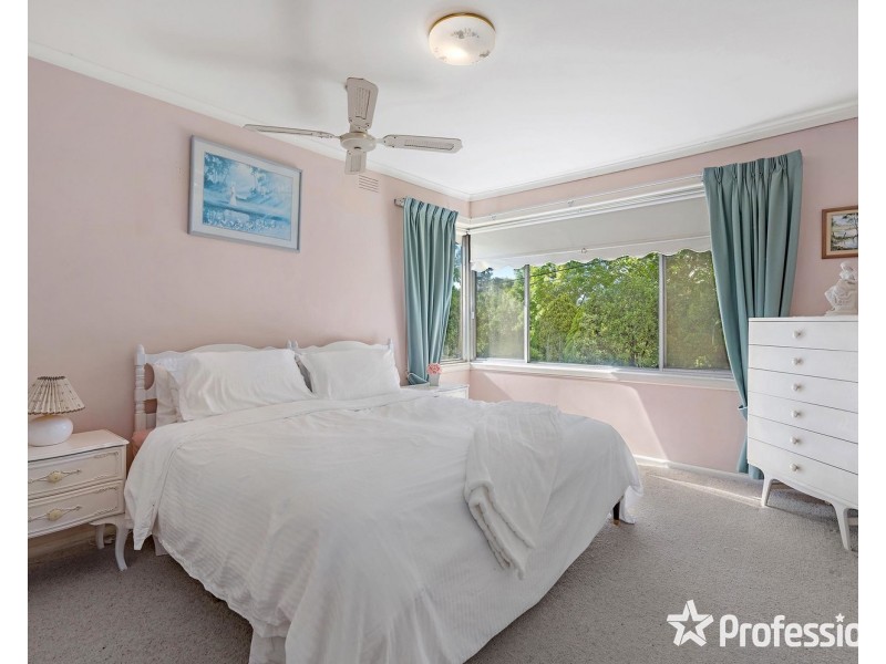 2 Samuel Street, Croydon VIC 3136