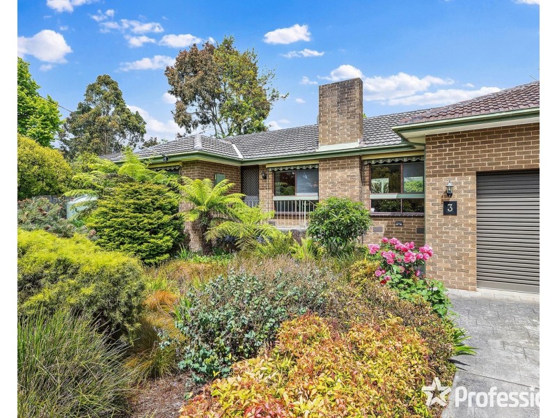 3 Kemp Avenue, Mount Evelyn VIC 3796