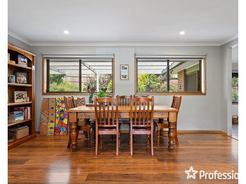 3 Kemp Avenue, Mount Evelyn VIC 3796