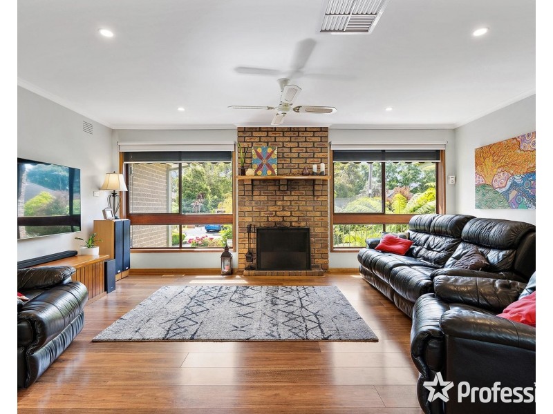 3 Kemp Avenue, Mount Evelyn VIC 3796