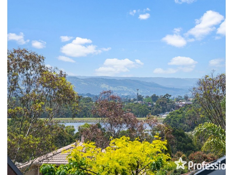 7 Tangermere Place, Lilydale VIC 3140