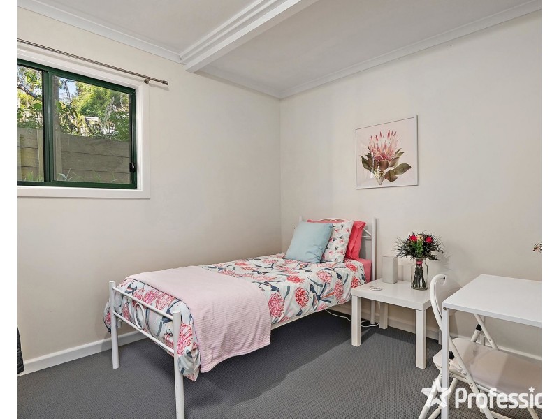 27 Alexandra Road, Lilydale VIC 3140