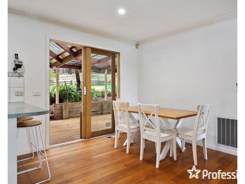 6 Corless Close, Mount Evelyn VIC 3796