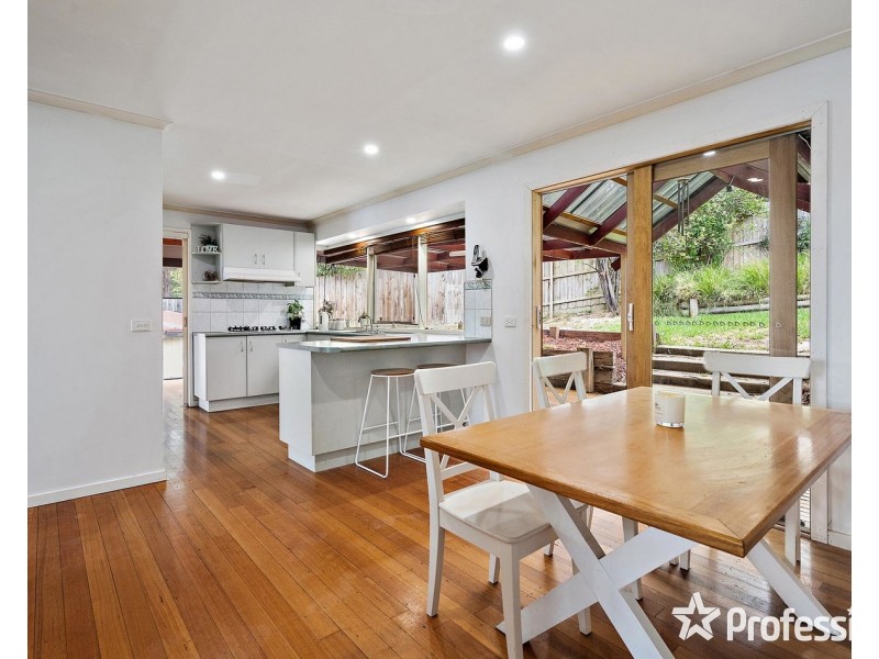 6 Corless Close, Mount Evelyn VIC 3796