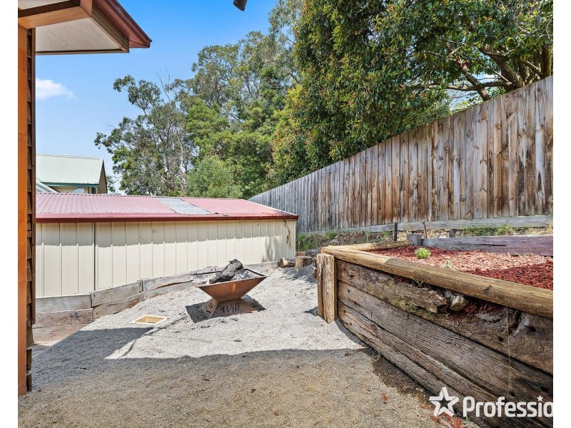 6 Corless Close, Mount Evelyn VIC 3796