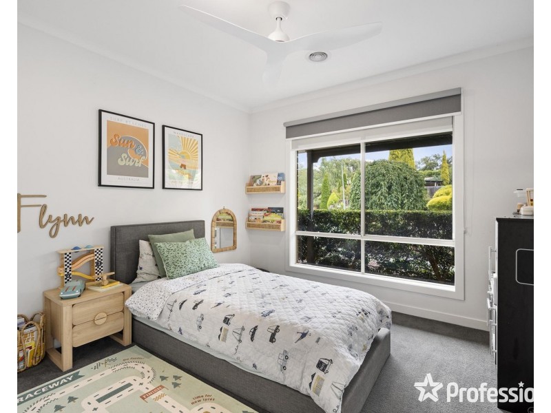 2 Michael Lane, Mount Evelyn VIC 3796