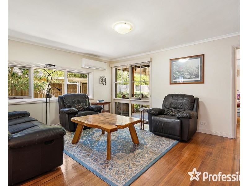 11 Alfred Street, Wandin North VIC 3139