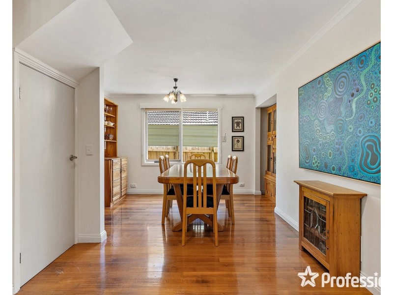 11 Alfred Street, Wandin North VIC 3139