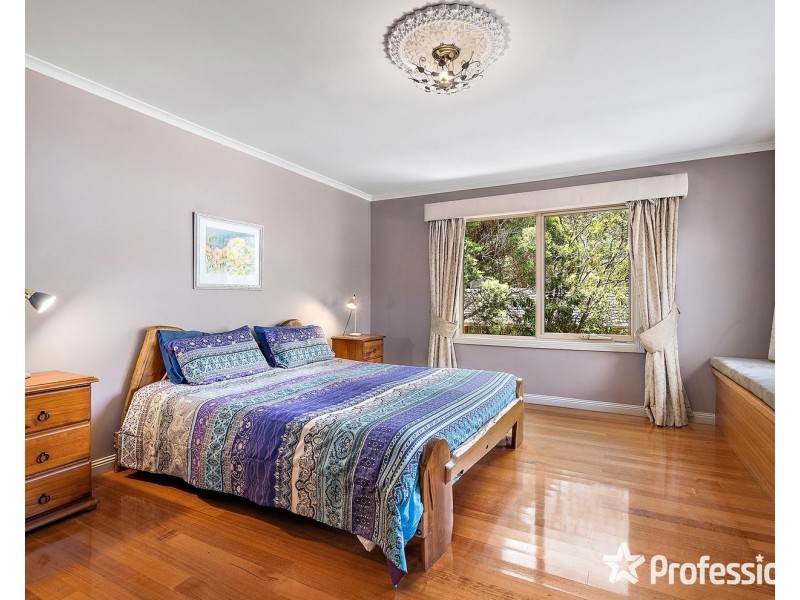 11 Alfred Street, Wandin North VIC 3139