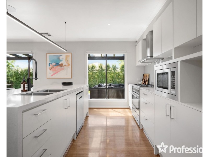 4 Antonio Close, Mount Evelyn VIC 3796