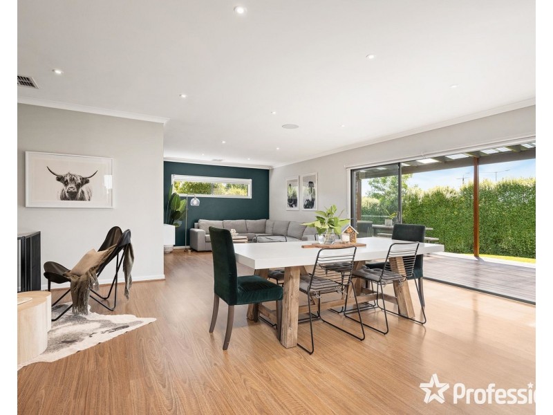 4 Antonio Close, Mount Evelyn VIC 3796