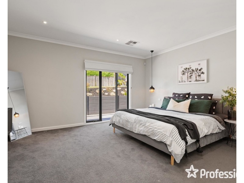 4 Antonio Close, Mount Evelyn VIC 3796