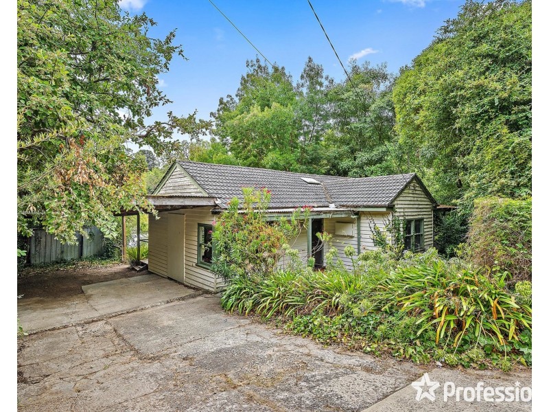 7 Clematis Road, Mount Evelyn VIC 3796