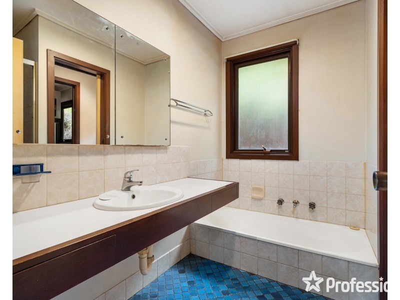 7 Hill Road, Montrose VIC 3765