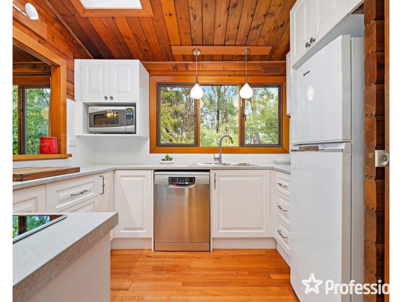 44 Willkilla Road, Mount Evelyn VIC 3796