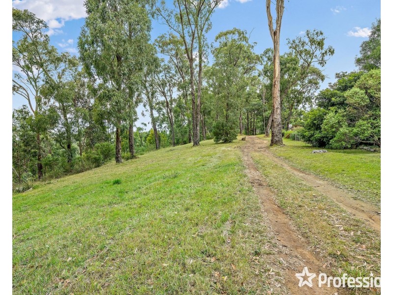 44 Willkilla Road, Mount Evelyn VIC 3796