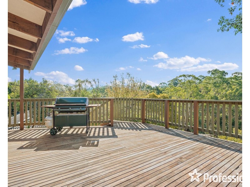 12 Kuyura Road, Mount Evelyn VIC 3796