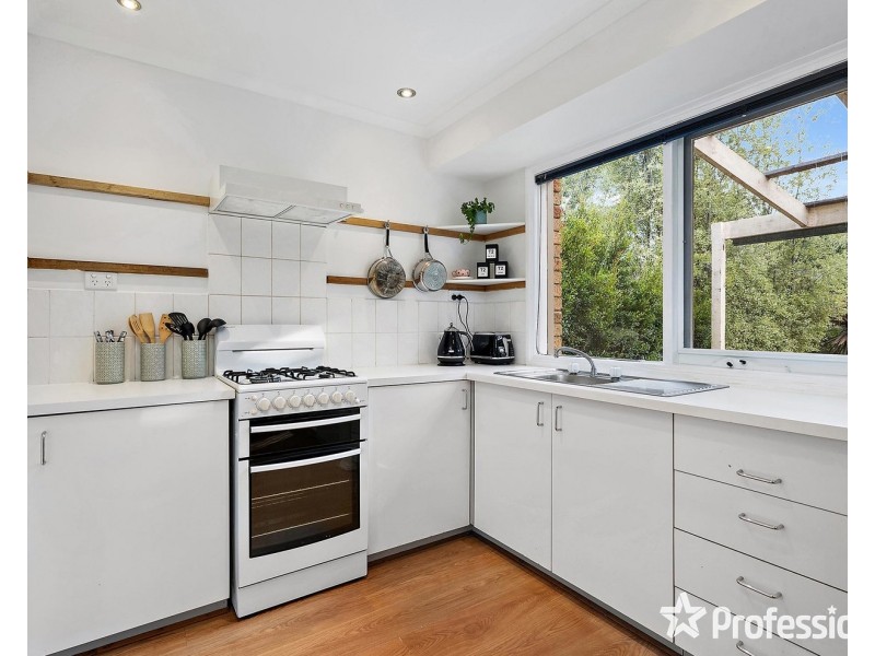 5/39 Station Road, Seville VIC 3139