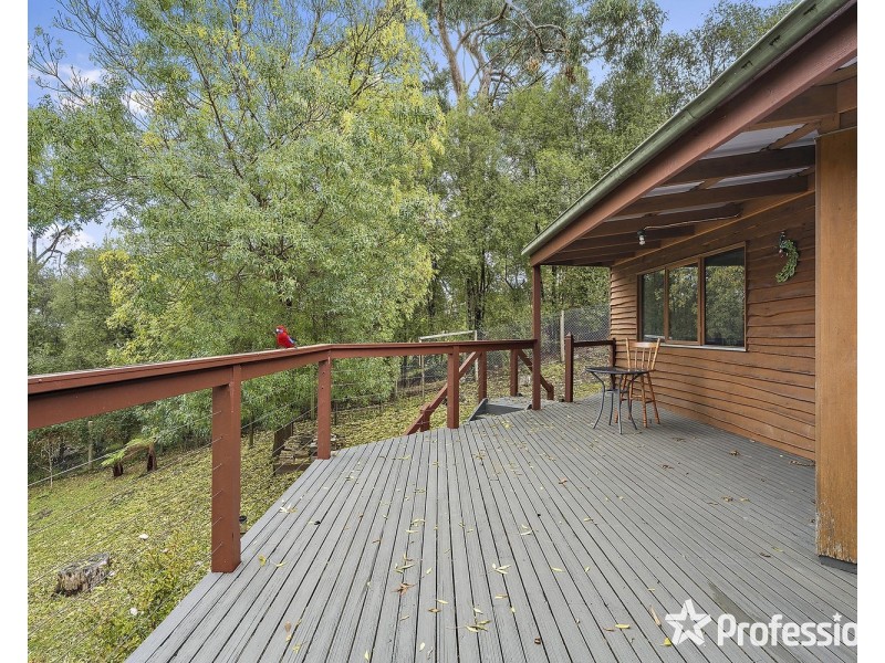 13-15 Sycamore Grove, Mount Evelyn VIC 3796