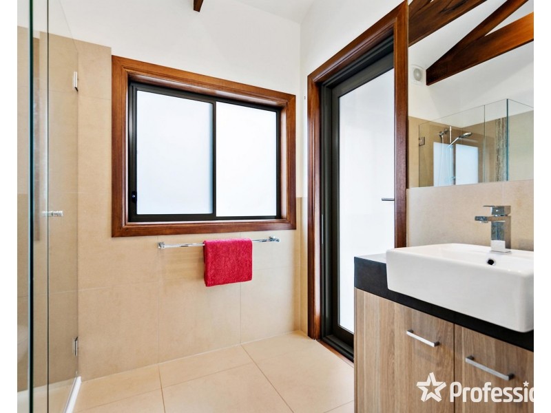 98a Monbulk-Seville Road, Silvan VIC 3795