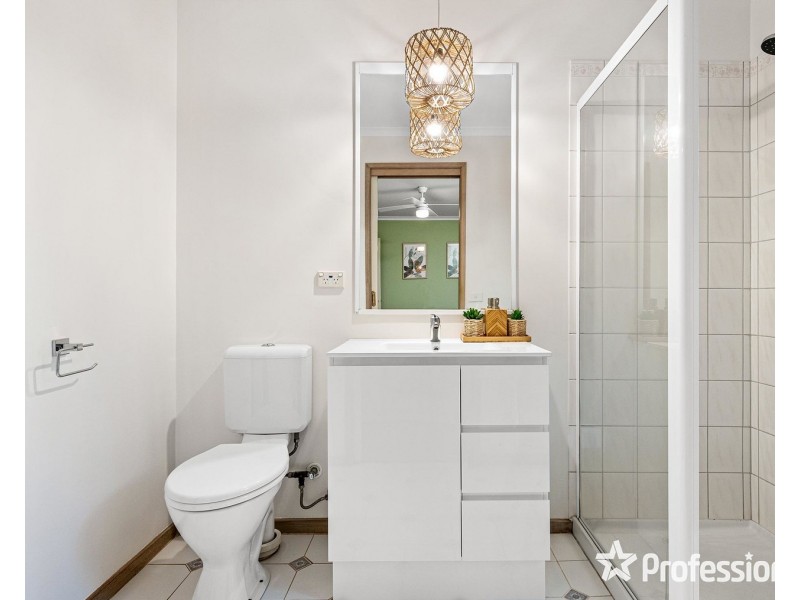 8 Seth Place, Mount Evelyn VIC 3796