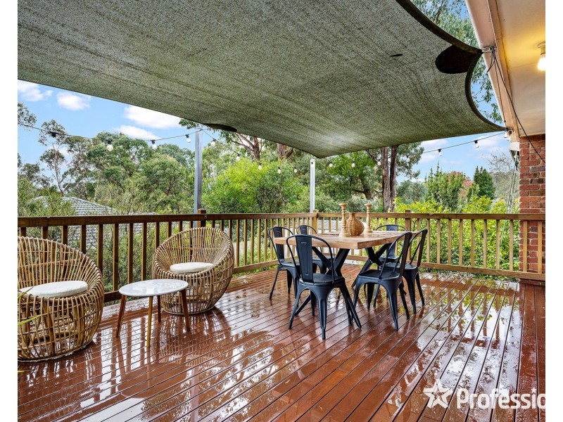 8 Seth Place, Mount Evelyn VIC 3796