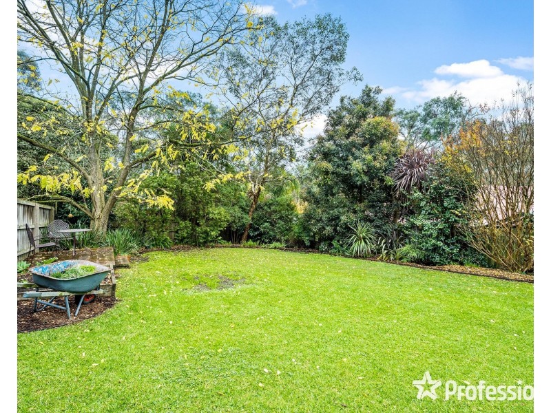 8 Seth Place, Mount Evelyn VIC 3796