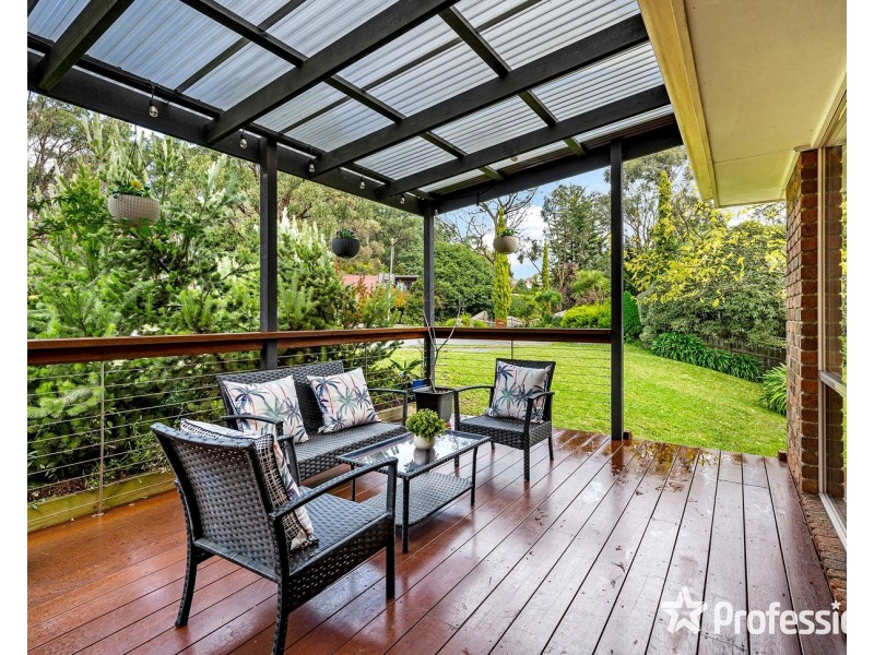 8 Seth Place, Mount Evelyn VIC 3796
