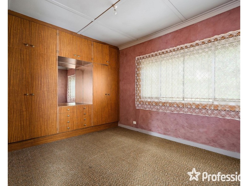 22 Stirling Road, Croydon VIC 3136