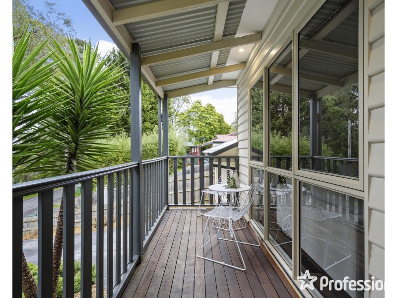 1/16 Wedderburn Crescent, Mount Evelyn VIC 3796