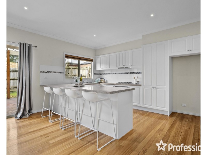 1/16 Wedderburn Crescent, Mount Evelyn VIC 3796