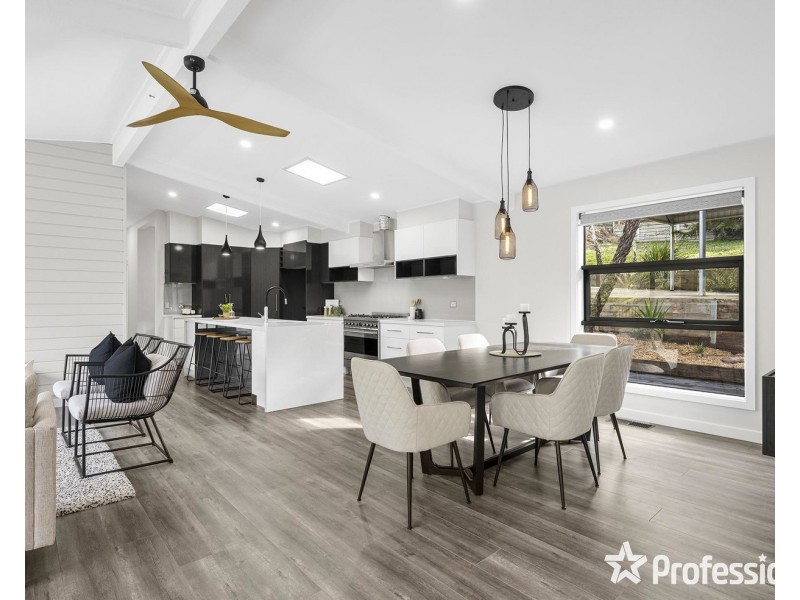 55 Falkingham Road, Mount Evelyn VIC 3796