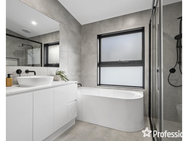 55 Falkingham Road, Mount Evelyn VIC 3796