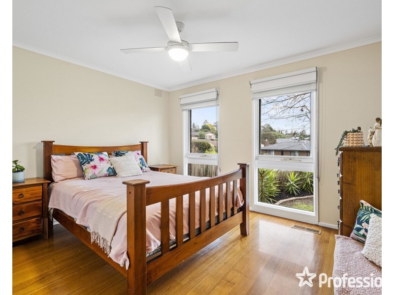 14 Huntingdale Drive, Chirnside Park VIC 3116