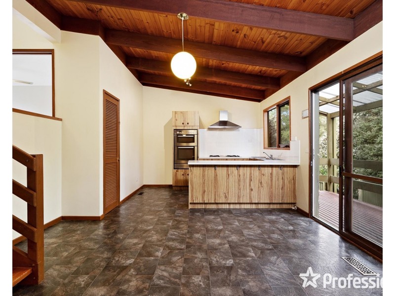 14a Fernhill Road, Mount Evelyn VIC 3796