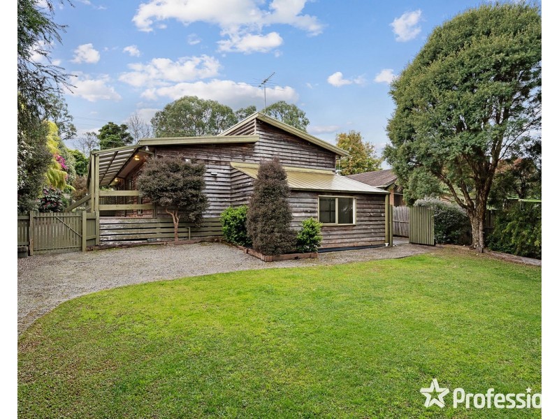 14a Fernhill Road, Mount Evelyn VIC 3796
